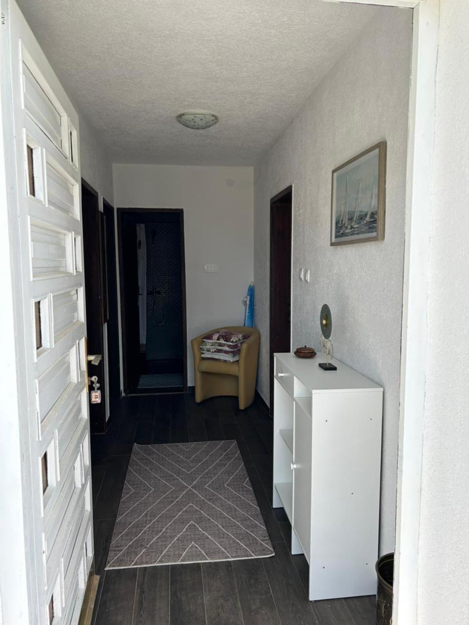 Prestige House * Dobra Voda